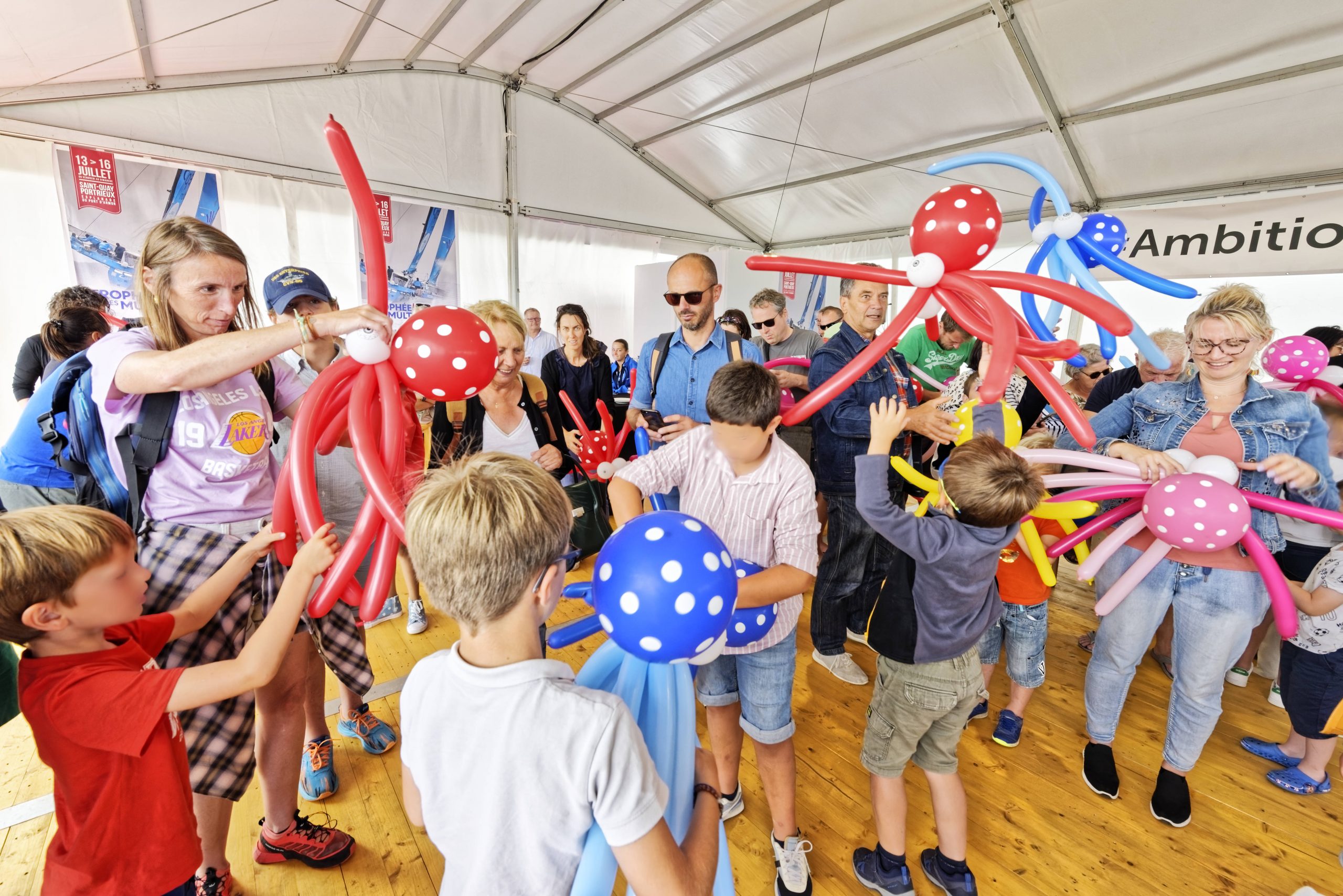 Initiation sculpture ballon